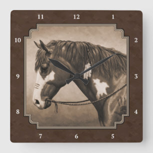 Horloge Carrée Cheval de guerre indien Pinto à Sepia