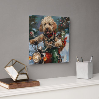 Horloge Carrée Chien Cockapoo à moto Noël