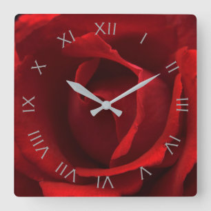Horloge Carrée Chiffres romains gris rose rouge wccn