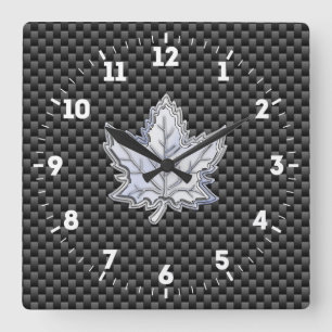 Horloge Carrée Chrome comme feuille d'érable sur fibre de carbone