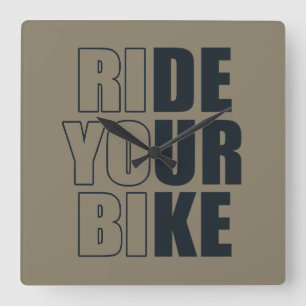 Horloge Carrée Citation de VTT motivationnelle - Cyclisme drôle