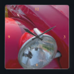 Horloge Carrée Citroë 2CV, voiture vintage.<br><div class="desc">Note, deux versions de cette horloge populaire avec ou sans chiffres. Le Citroë 2CV (Français : deux chevaux(-vapeur), littéralement "deux chevaux vapeur(puissance)", signifiant "deux chevaux taxables") est une voiture familiale à moteur avant refroidi à l'air, à roue avant, introduite au Mondial de l'Automobile de Paris en 1948 et fabriquée par...</div>