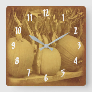 Horloge Carrée Citrouilles Et Maïs Séché Stalks Vintages