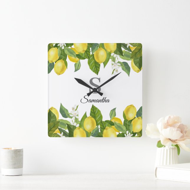 Horloge Carrée Citrus citron moderne Nom du monogramme (Maison)