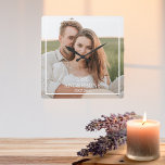 Horloge Carrée Collage de couple moderne photo et cadeau familial<br><div class="desc">Collage de couple moderne photo et cadeau familial minimal</div>