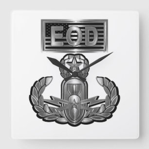 Horloge Carrée Conception de type d'acier Master EOD