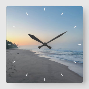 Horloge Carrée Coucher de soleil sur la plage Océan Décor côtier 