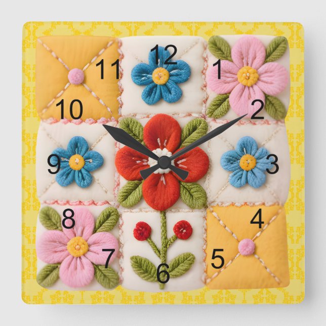 Horloge Carrée Courtepoint en patchwork de fleurs brodées (Recto)