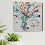 Horloge Carrée Créez votre propre message inspirant<br><div class="desc">Cette horloge murale unique est décorée avec un design en mosaïque de couleur arc-en-ciel. Vous pouvez ajouter une citation ou un message inspiré pour la personnaliser. Vous pouvez modifier la police,  la taille de police et la couleur de police. Mosaïque originale © Michele Davies.</div>