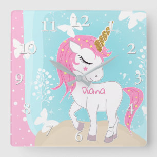 Horloge Carrée Cute licorne aux papillons.