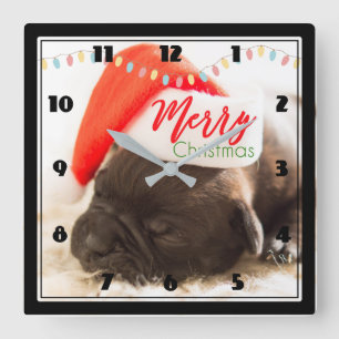 Horloge Carrée Cute Pug à Red Santa Hat Merry Christmas