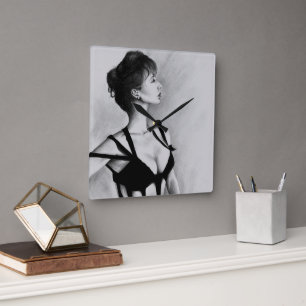 Horloge Carrée Dame Woman Portrait Black Dress Dessin Art