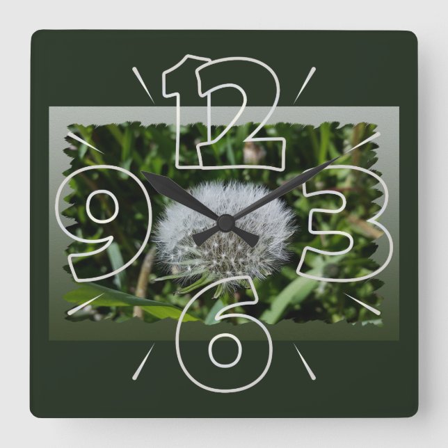 Horloge Carrée Dandelion dans l'herbe (Recto)
