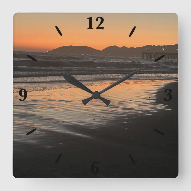 Horloge Carrée De Dusk Jusqu'À La Lumière Du Fil À La Plage Photo (Recto)