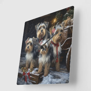 Horloge Carrée Décor de Noël du Biewer Terrier Snowy Sleigh