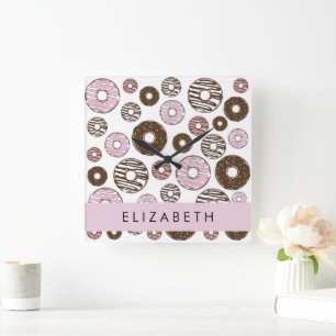 Horloge Carrée Donuts Roses, Donuts Brown, Sprinkings, Votre Nom