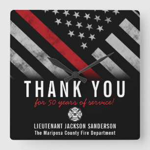 Horloge Carrée Drapeau de ligne rouge pour l'anniversaire de retr