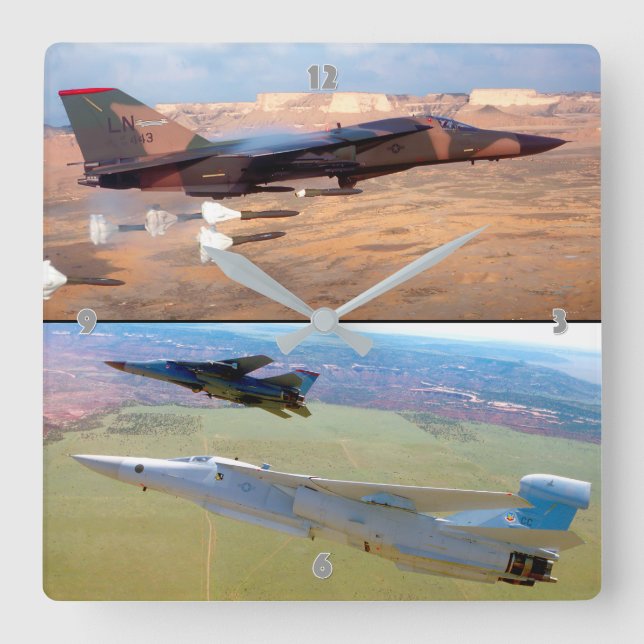 Horloge Carrée EF-111 RAVEN et F-111 AARDVARK (Recto)