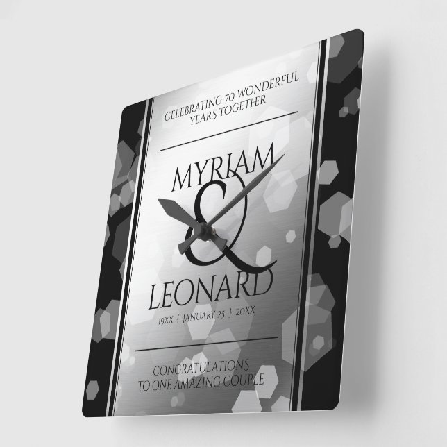 Horloge Carrée Élégant 70e anniversaire de Mariage Platinum (Angle)