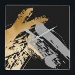 Horloge Carrée élégant faux or et gris bracelet<br><div class="desc">Design élégant et moderne représentant des coups de pinceau faux or et gris sur un arrière - plan noir.</div>