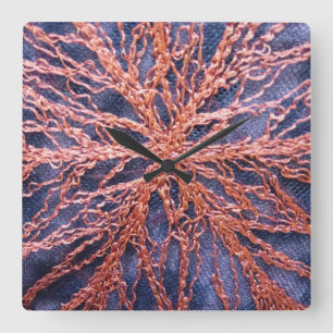 Horloge Carrée Elégante broderie orange brûlée surdimensionnée