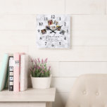Horloge Carrée Famille de collage photo de grand-mère en marbre p<br><div class="desc">Grand-mère nous t'aimons ! Cette magnifique horloge murale personnalisée est le cadeau parfait pour faire connaître à votre grand-mère combien vous l'aimez. Il vous suffit de télécharger vos photos préférées qui sont affichées sur un arrière - plan en marbre gris et de customiser le texte pour en faire un cadeau...</div>