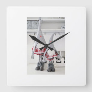 HORLOGE CARRÉE FINISH CHRISTMAS GNOMES OF FINLAND CLOCK