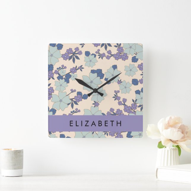 Horloge Carrée Fleurs Bleues, Fleurs Violettes, Floral, Votre Nom (Maison)