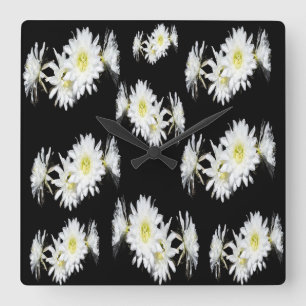 Horloge Carrée Fleurs De Minuit : Fleurs De Cactus Blancs Sur Noi