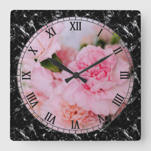 Horloge Carrée fleurs d'oeillets roses Photographie de style vint