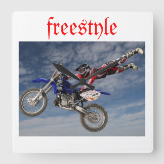 Horloge Carrée freestyle yamaha