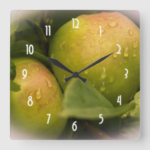 Horloge Carrée Fresh Green Apples with Misty Border