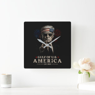 Horloge Carrée Funny Trump Golfe Des USA Amérique 2025 4 juillet
