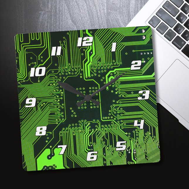 Horloge Carrée Geek de la carte de circuit électronique Nerd PCB  (Créateur téléchargé)