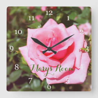 Horloge Carrée Gorgeous pink rose flower clock.  Floral