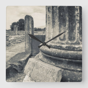 Horloge Carrée Grèce, ruines de la cité antique