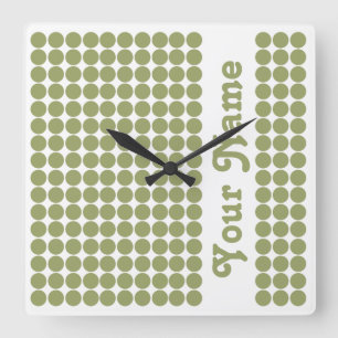 Horloge Carrée Green Safari Dot avec nom