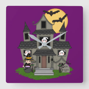 Horloge Carrée Halloween haunted house and little witch purple