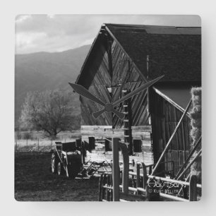 Horloge Carrée Hay Barn