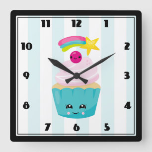 Horloge Carrée Joli Cupcake Bleu avec Visage Kawaii