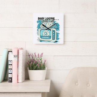 Horloge Carrée joli design qui charge le cerveau