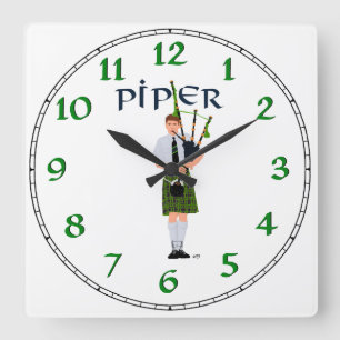 Horloge Carrée Joueur de cornemuse - Kilt vert