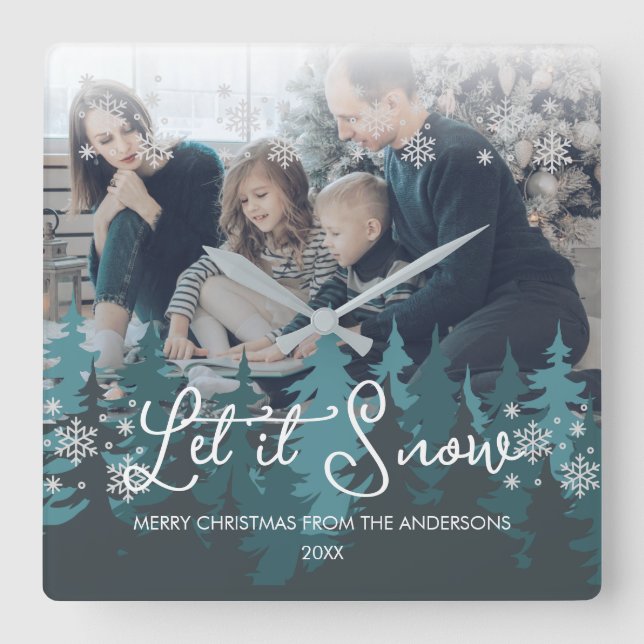 Horloge Carrée Laisser neiger | Snowflakes Pine Tree Photo de Noë (Recto)