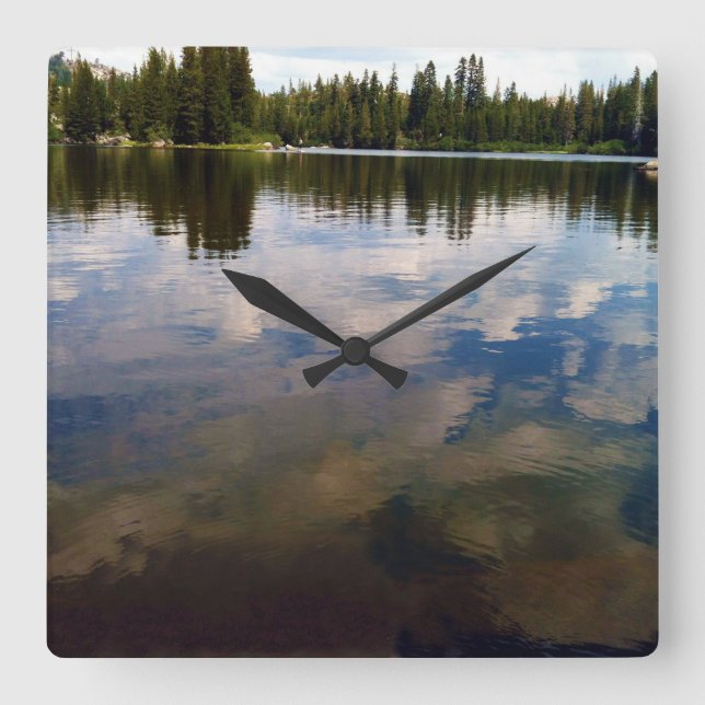 Horloge Carrée Lake Time ! (Recto)