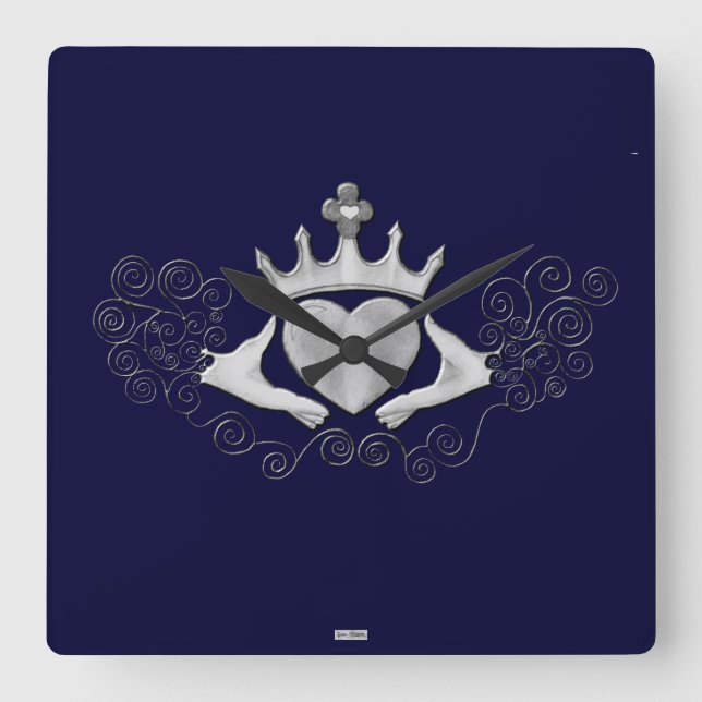 Horloge Carrée Le Claddagh (argent) (Recto)