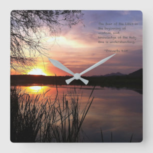 Horloge Carrée Le début de la sagesse....