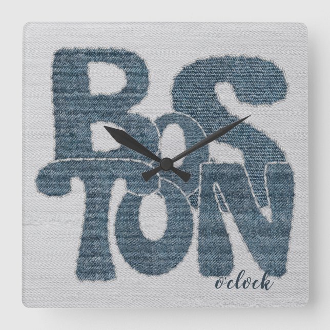 Horloge Carrée Lettre en Denim de Boston (Recto)