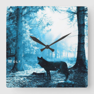 Horloge Carrée Loup noir seul dans la forêt