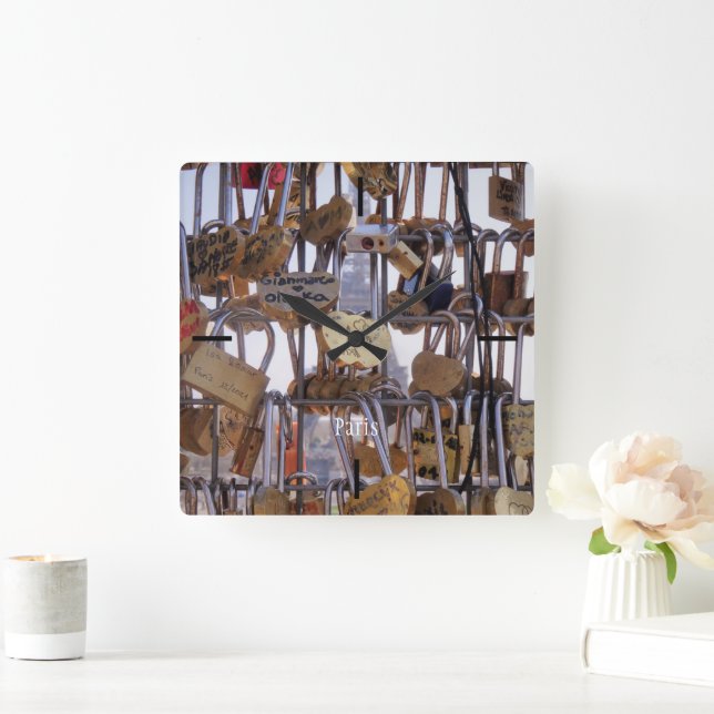 Horloge Carrée Love Locks et la Tour Eiffel. Paris. France. (Maison)