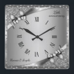 Horloge Carrée Luxury 25th Anniversary Metallic Silver & Diamond<br><div class="desc">Luxury 25th Anniversary Metallic Silver & Diamond Square Wall Clock.</div>